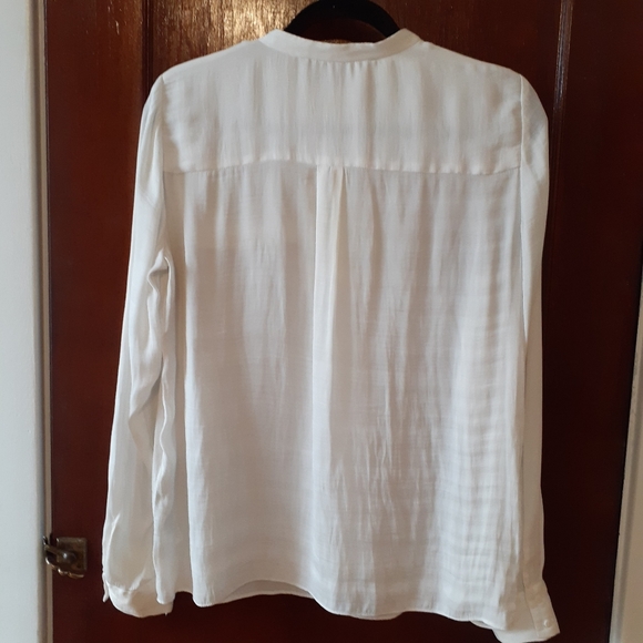 ZARA Trafaluc Long-Sleeve Ivory Blouse - Size M - Picture 3 of 6